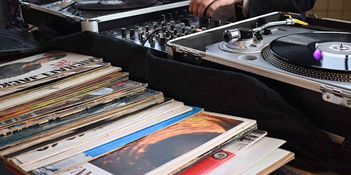 Vinyl DJ hos Evenses